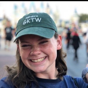 Meet your Posher, Kasey